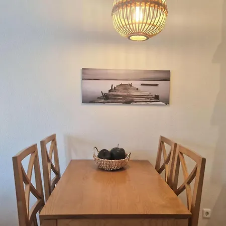 Apartment Nahe Und Seebruecke In *